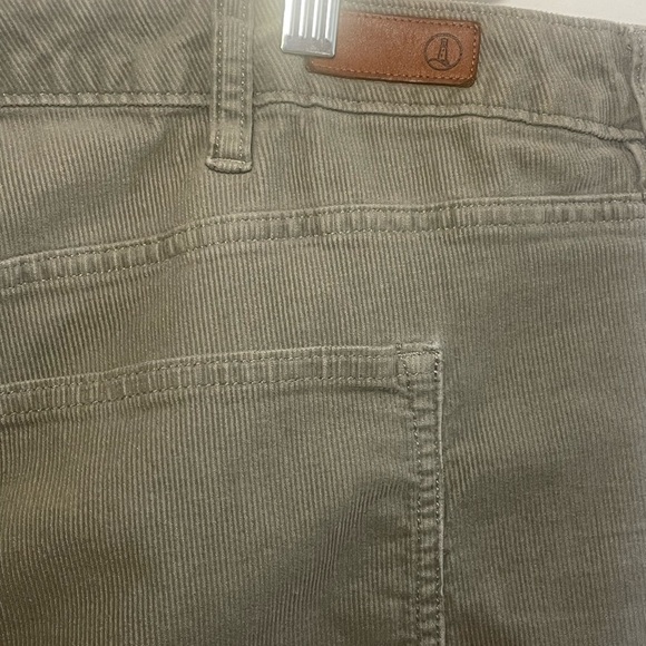 Lands End Dove Gray Fine Wale Corduroy Pants Boot Cut size 22 long - Picture 4 of 9